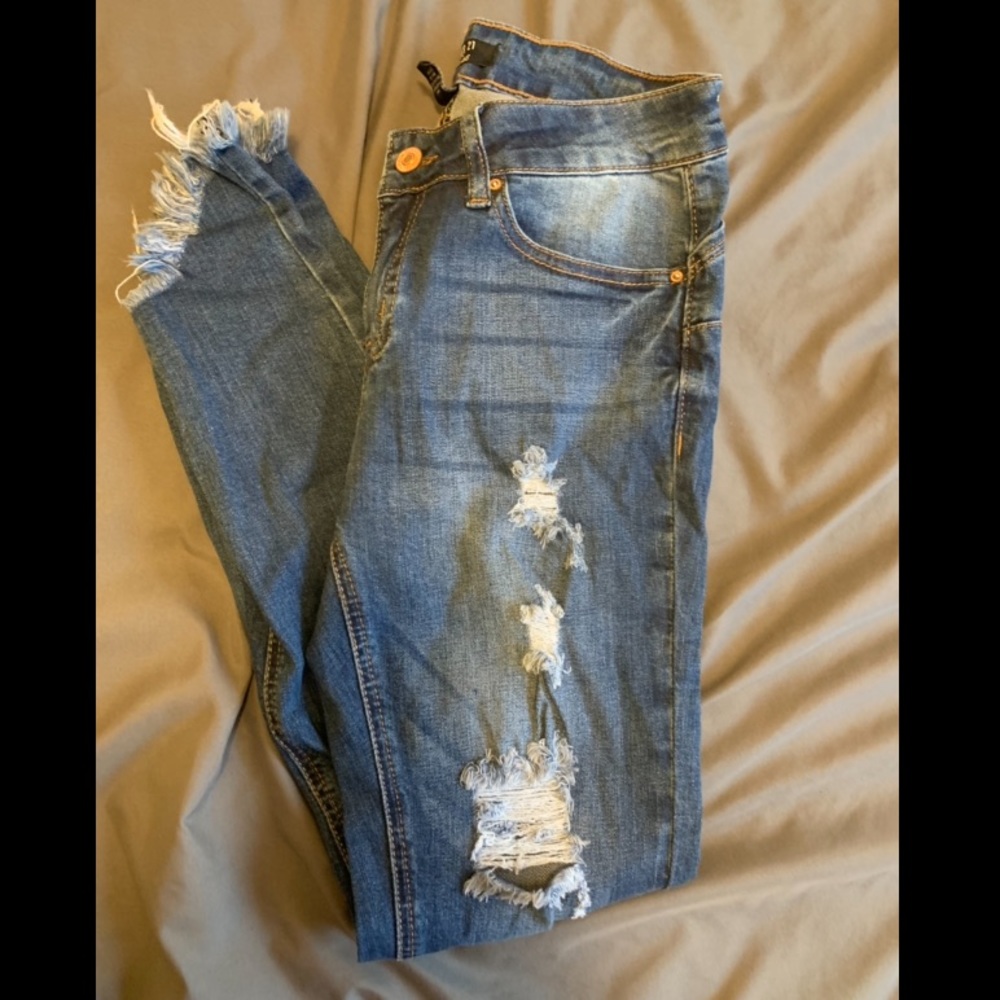 Push Up Jeans